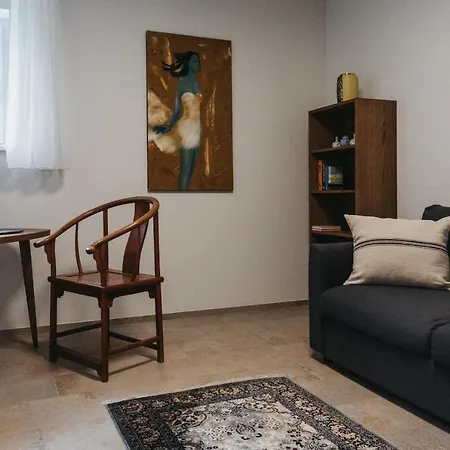 Dietrich - 64 Apartamento