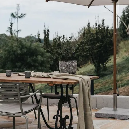 Dietrich - 64 Апартаменты *