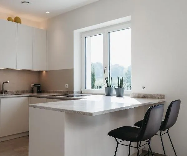 Dietrich - 64 * Leibnitz