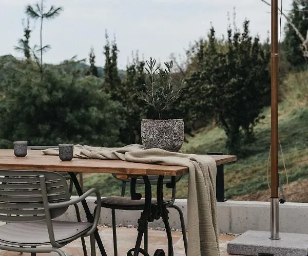 Dietrich - 64 Apartamento *